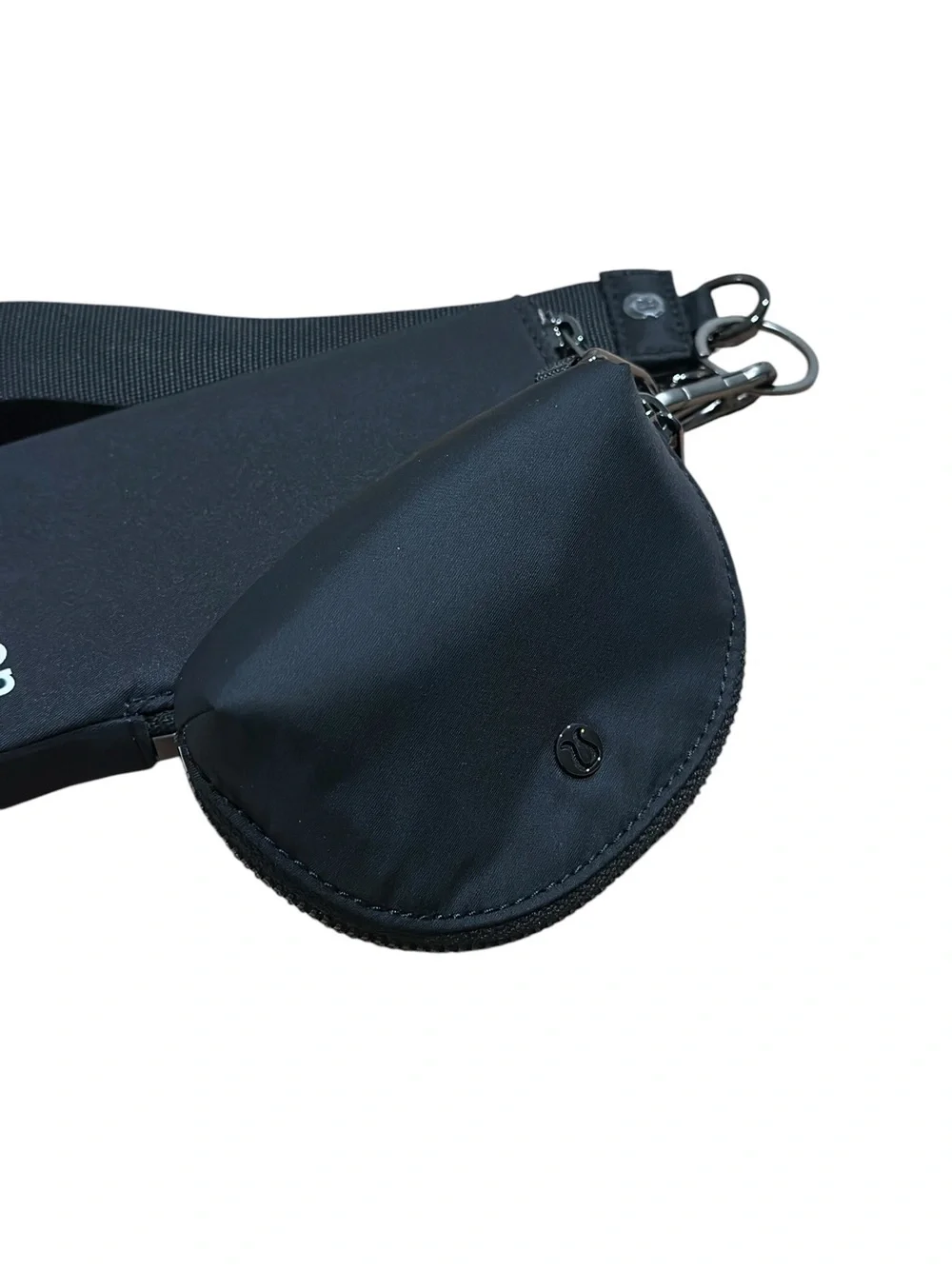 NWOT Lululemon Athletica Black Wristlet Tech Pouch Set for Men